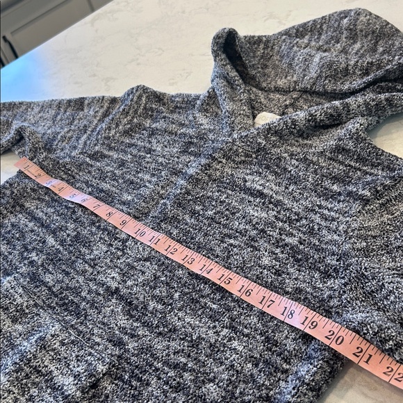 Softies Marshmallow Hooded Lounger in Heather Black Size Small/Medium - Picture 13 of 16